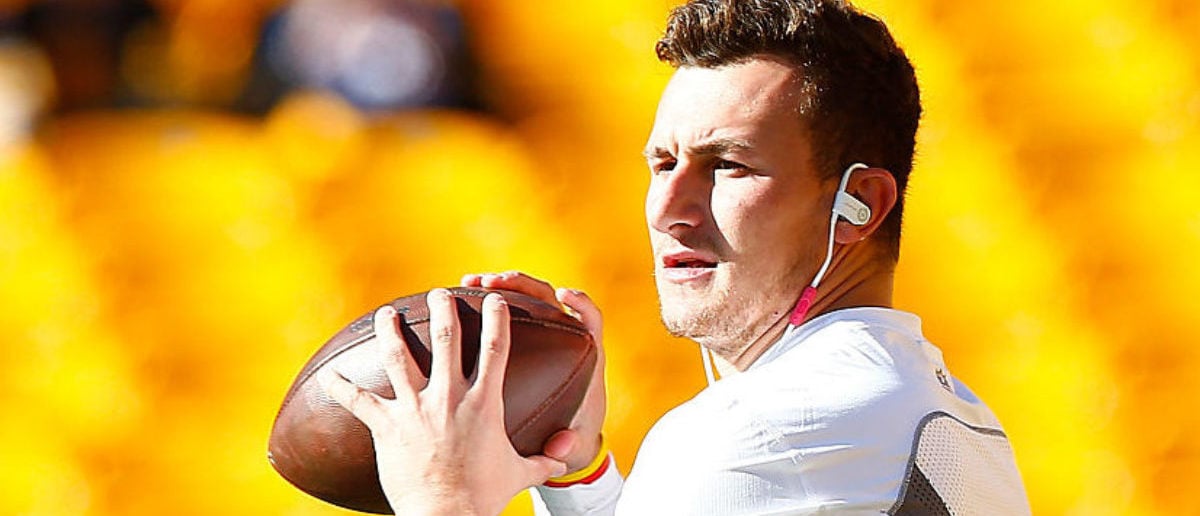 PITTSBURGH, PA - NOVEMBER 15:  Johnny Manziel #2 of the Cleveland Browns warms up before the start of the game against the Pittsburgh Steelers at Heinz Field on November 15, 2015 in Pittsburgh, Pennsylvania.  (Photo by Jared Wickerham/Getty Images)