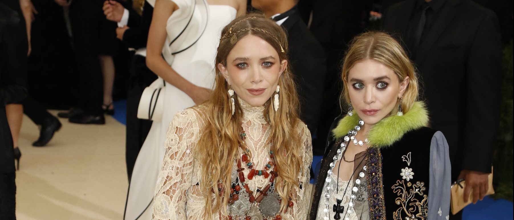 Celebrate The Olsen Twin’s 31th Birthday With 31 Looks Throughout The ...