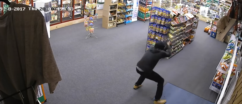 Gun Toting Robber Waltzes Into Convenience Store Clerk Immediately Opens Fire Video The