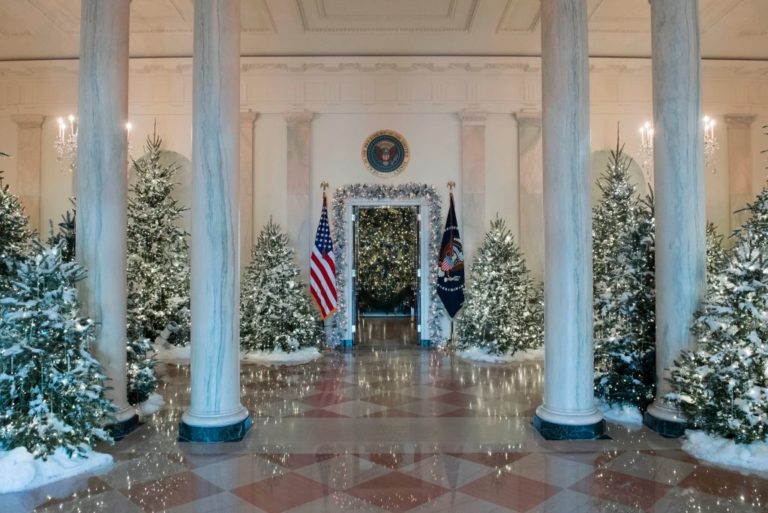 Melania Trump Gives A Glimpse Of The Christmas Decorations At The White ...