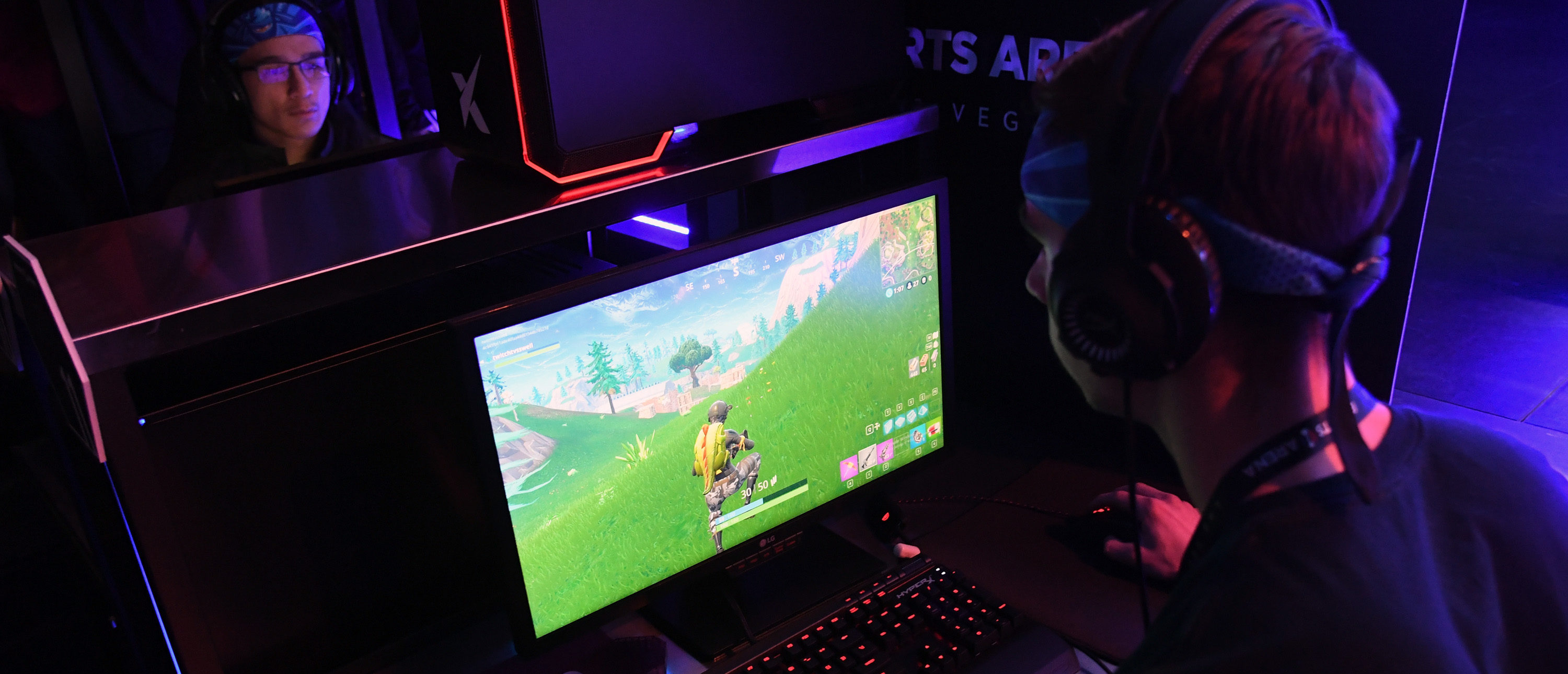 LAS VEGAS, NV - APRIL 21: Gamers play "Fortnite" against Twitch streamer and professional gamer Tyler "Ninja" Blevins during Ninja Vegas '18 at Esports Arena Las Vegas at Luxor Hotel and Casino on April 21, 2018 in Las Vegas, Nevada. Blevins is playing against more than 230 challengers in front of 700 fans in 10 live "Fortnite" games with up to USD 50,000 in cash prizes on the line. He is donating all his winnings to the Alzheimer's Association. (Photo by Ethan Miller/Getty Images)