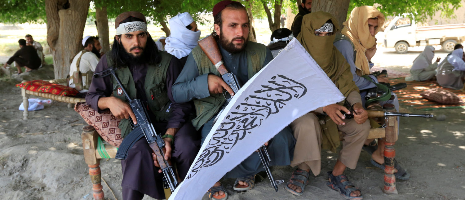 Taliban gather to celebrate ceasefire in Ghanikhel district of Nangarhar province, Afghanistan June 16, 2018.REUTERS/Parwiz -