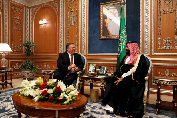 U.S. Secretary of State Mike Pompeo meets with the Saudi Crown Prince Mohammed bin Salman during his visits in Riyadh, Saudi Arabia, October 16, 2018. REUTERS/Leah Millis/Pool