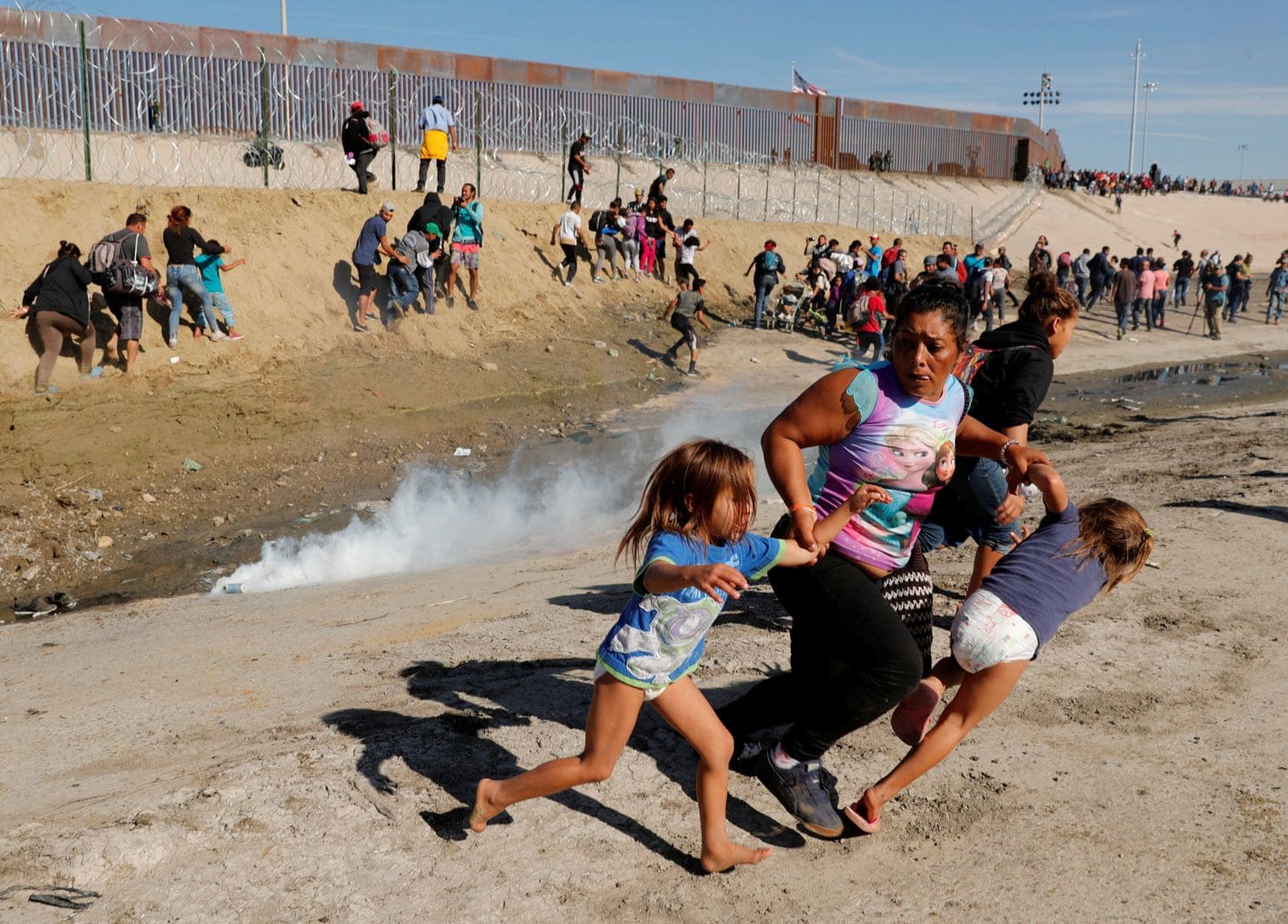 Border Patrol Agents Used Tear Gas Pepper Spray Under Obama More Than 500 Times The Daily Caller