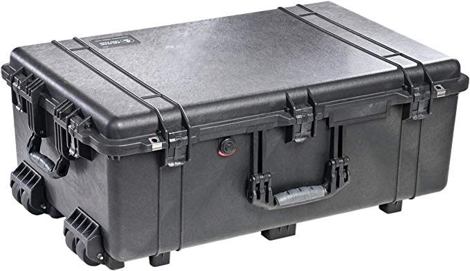 Normally $265, this case is 41 percent off today (Photo via Amazon)