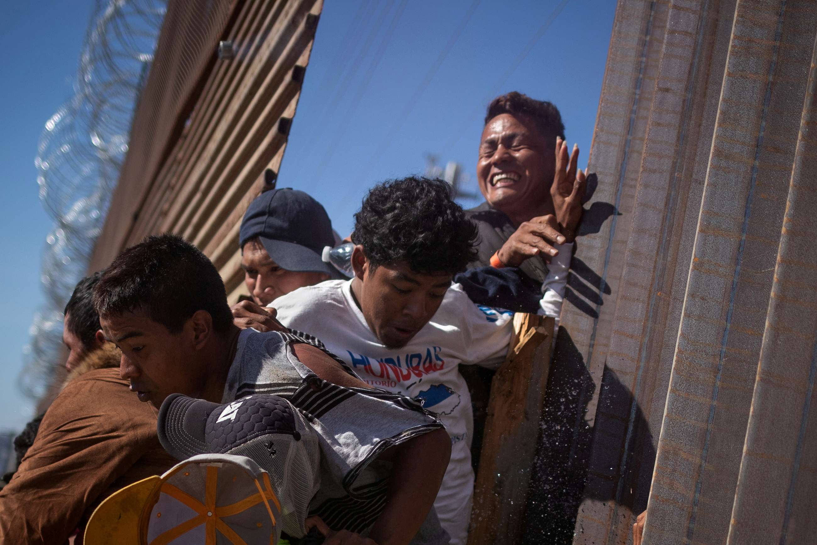 Pictures of the Year: Caravans: the new face of migration