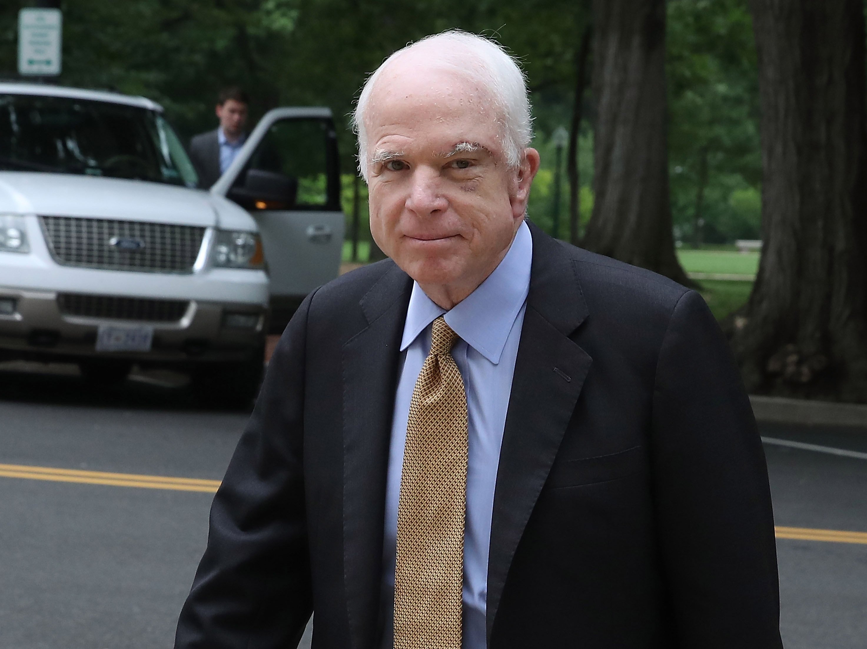 Sen. John McCain arrives for work on Capitol Hill hours after voting NO on the GOP 'Skinny Repeal' health care bill, on July 28, 2017 in Washington, DC. (Photo by Mark Wilson/Getty Images)