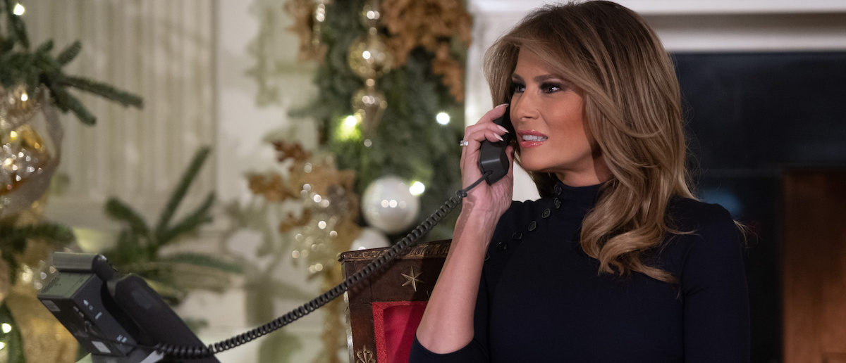 Melania Steals Show In Black Dress And Red Heels During NORAD Santa ...