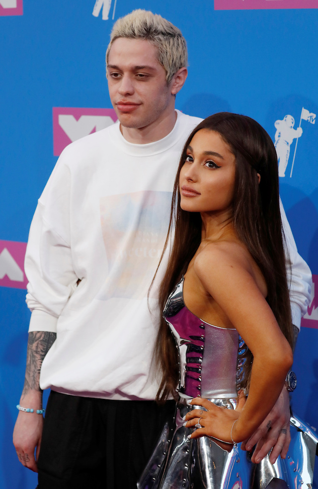 2018 MTV Video Music Awards - Arrivals - Radio City Music Hall, New York, U.S., August 20, 2018. - Pete Davidson and Ariana Grande. REUTERS/Andrew Kelly/File Photo 