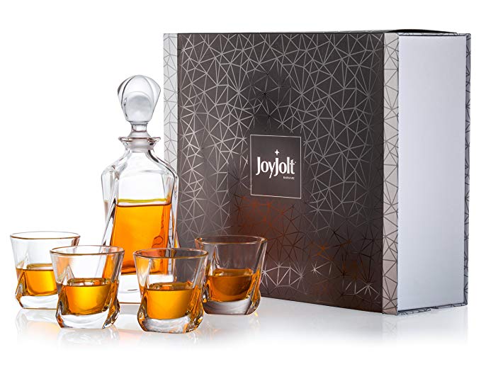 Normally $145, this 5-piece decanter set is 59 percent off (Photo via Amazon)