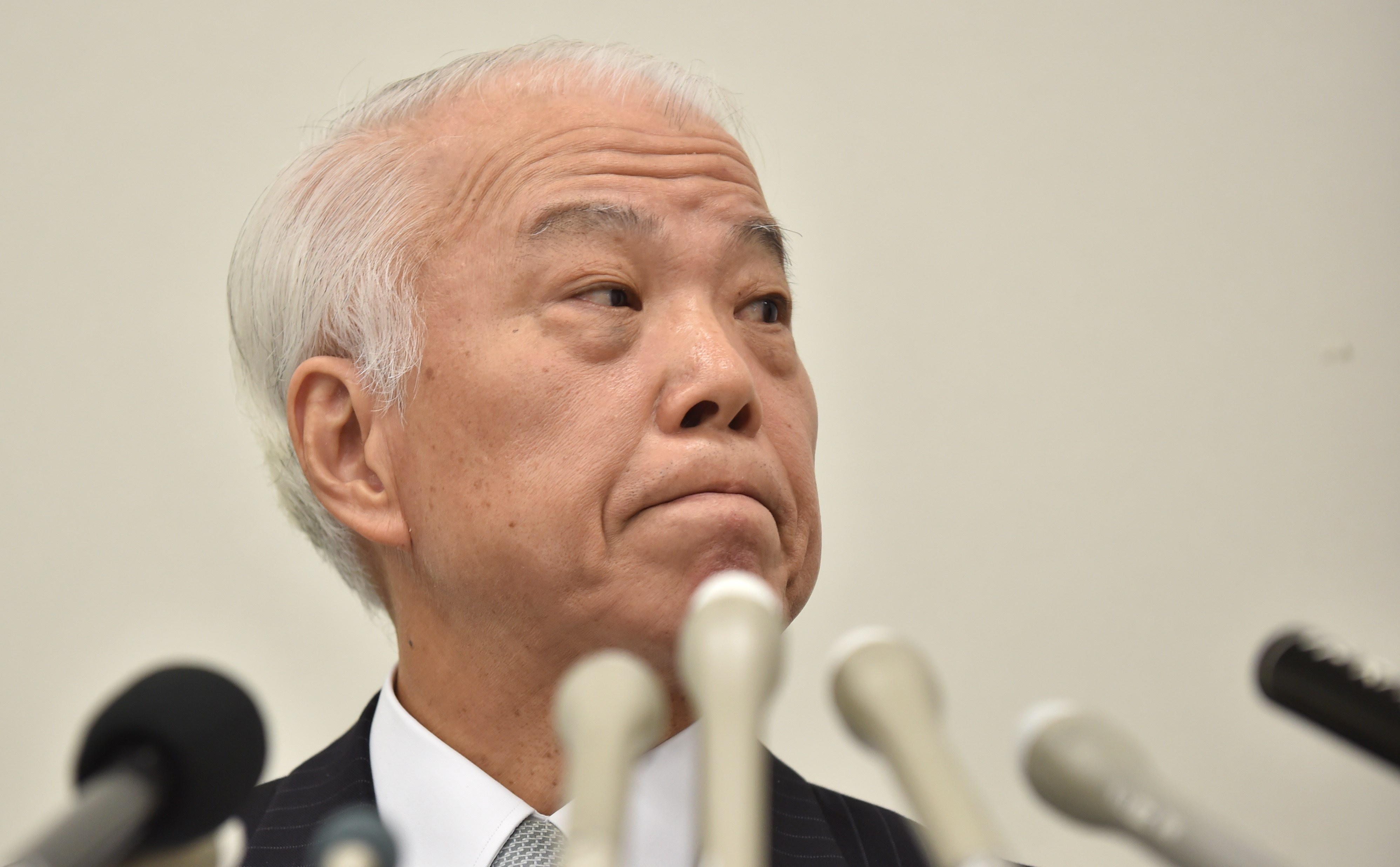Japanese airbag supplier Takata Corp. Chief Financial Officer Yoichiro Nomura holds a press briefing to announce the company's financial results in Tokyo on November 6, 2015. (KAZUHIRO NOGI/AFP/Getty Images)
