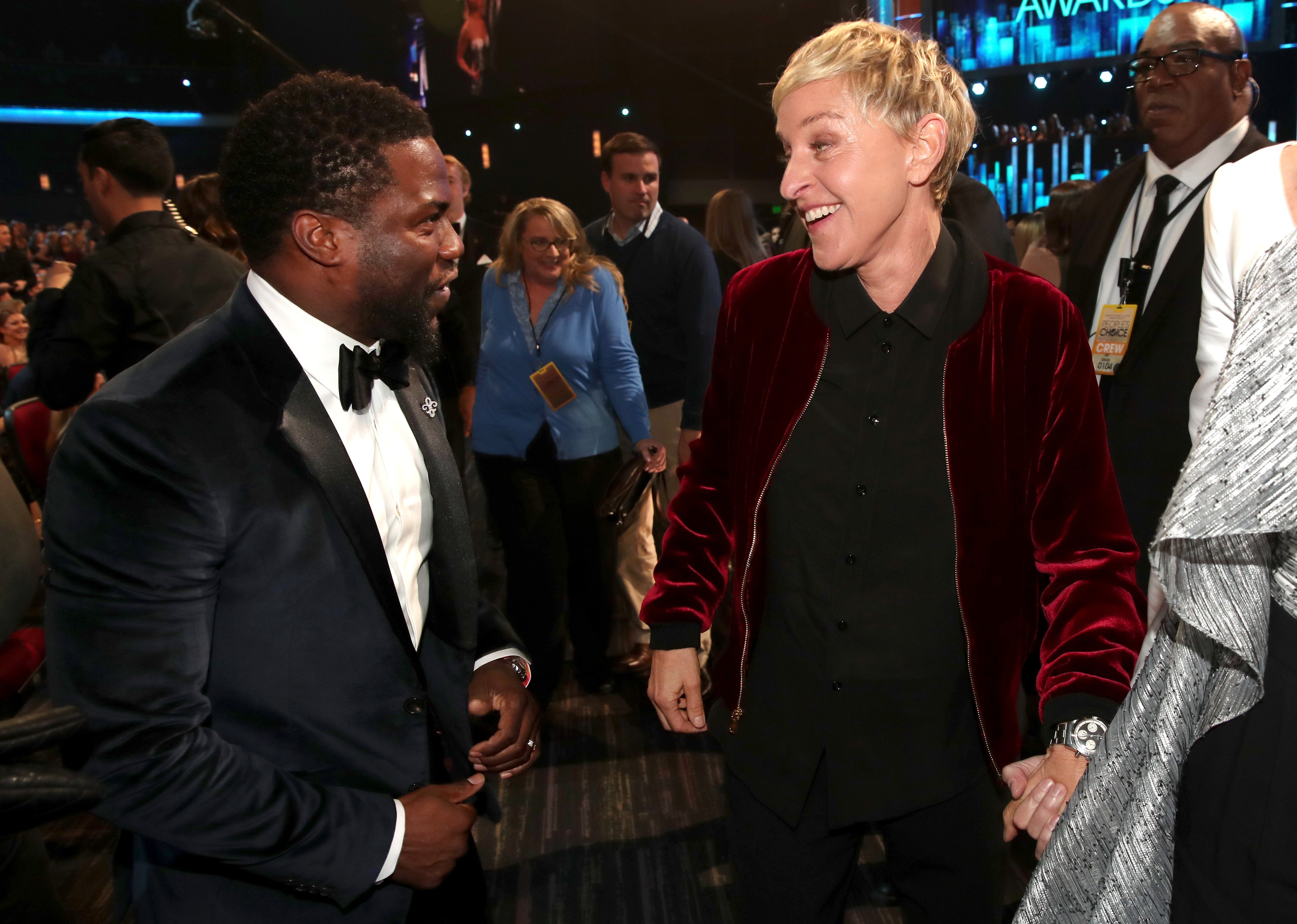 LOS ANGELES, CA - JANUARY 18: Actor Kevin Hart (L) and TV personality/actress Ellen DeGeneres attend the People's Choice Awards 2017 at Microsoft Theater on January 18, 2017 in Los Angeles, California. (Photo by Christopher Polk/Getty Images for People's Choice Awards)