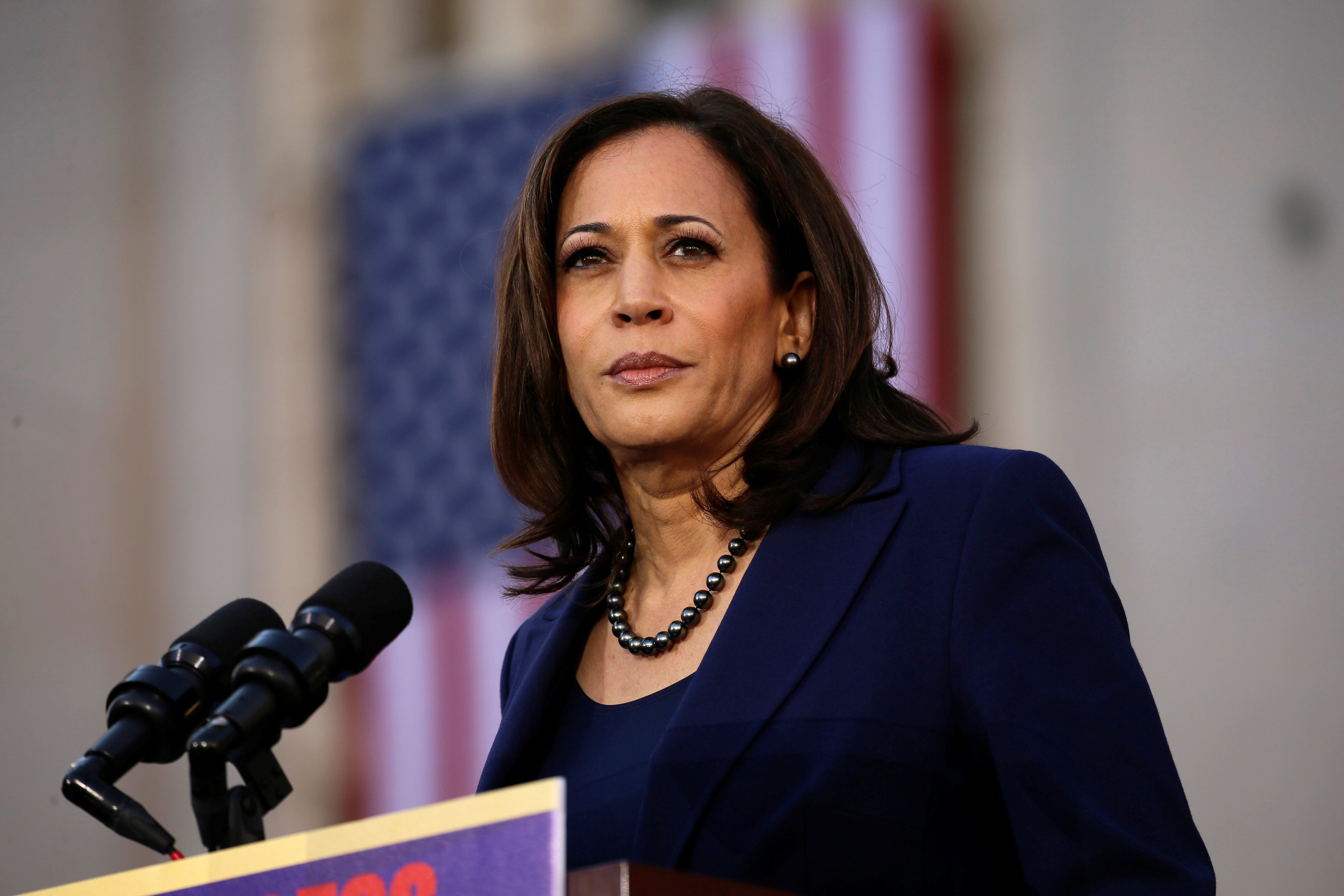 U.S. Senator Kamala Harris launches her campaign for President of the United States at a rally at Frank H. Ogawa Plaza in her hometown of Oakland, California, U.S., January 27, 2019. REUTERS/Elijah Nouvelage