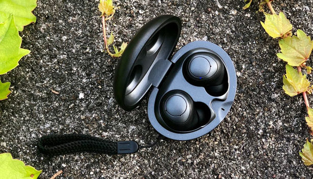 Store your headphones in this handy travel case included at no extra cost