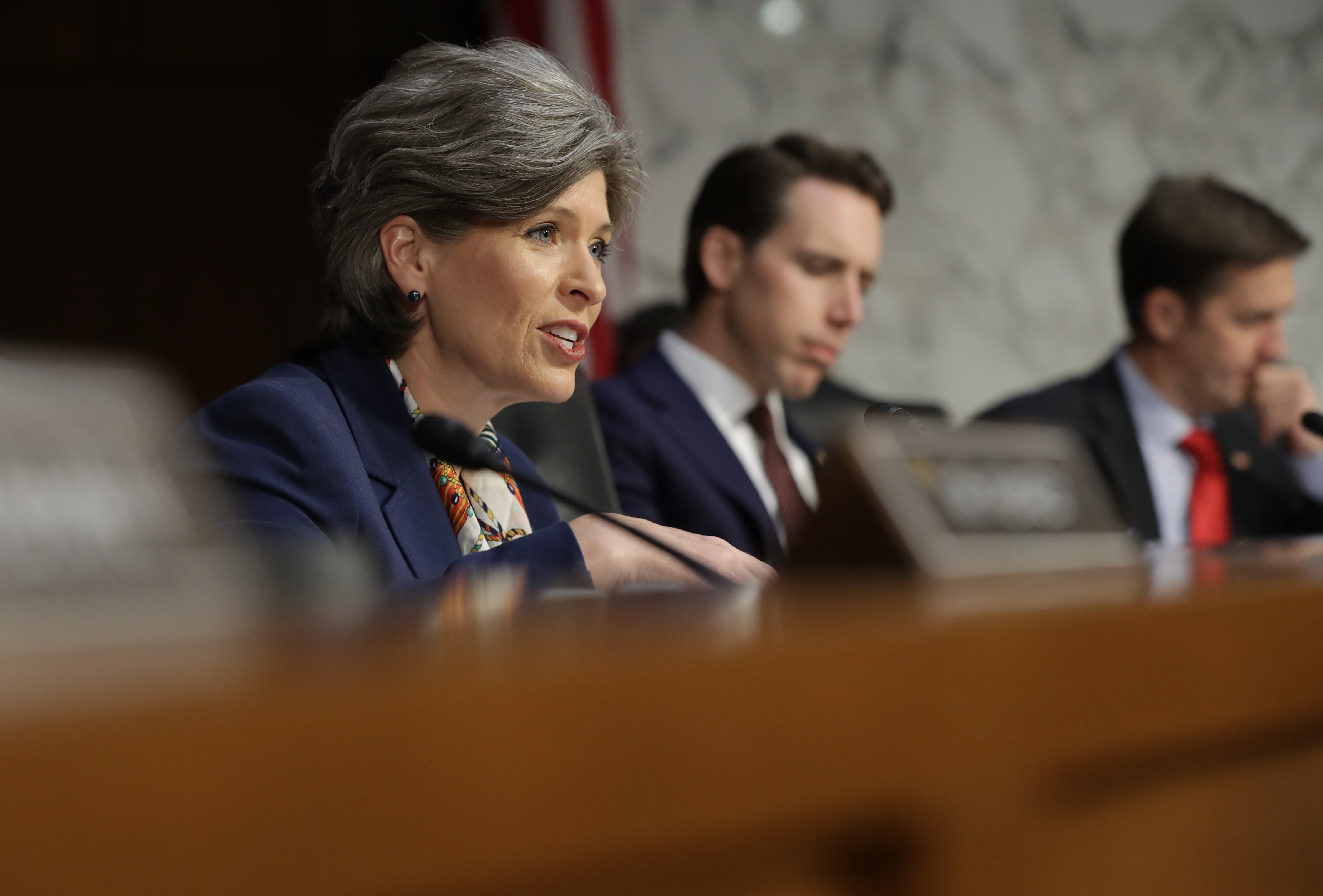 Sen. Joni Ernst (R-IA) questions Attorney General nominee William Barr during his confirmation hearing on January 15, 2019. (Chip Somodevilla/Getty Images)