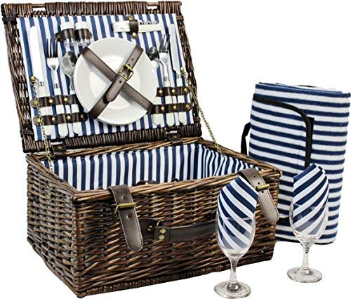 Normally $69, this picnic basket is 32 percent off today (Photo via Amazon)