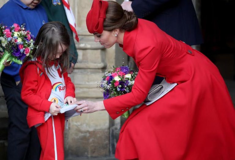 Kate Middleton Wows In Gorgeous Red-Coat-And-Hat Combo For Commonwealth ...