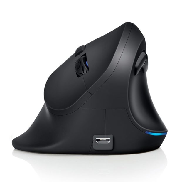 Like the mouse you remember, updated with a modern comfortable design and features (Photo via Amazon)