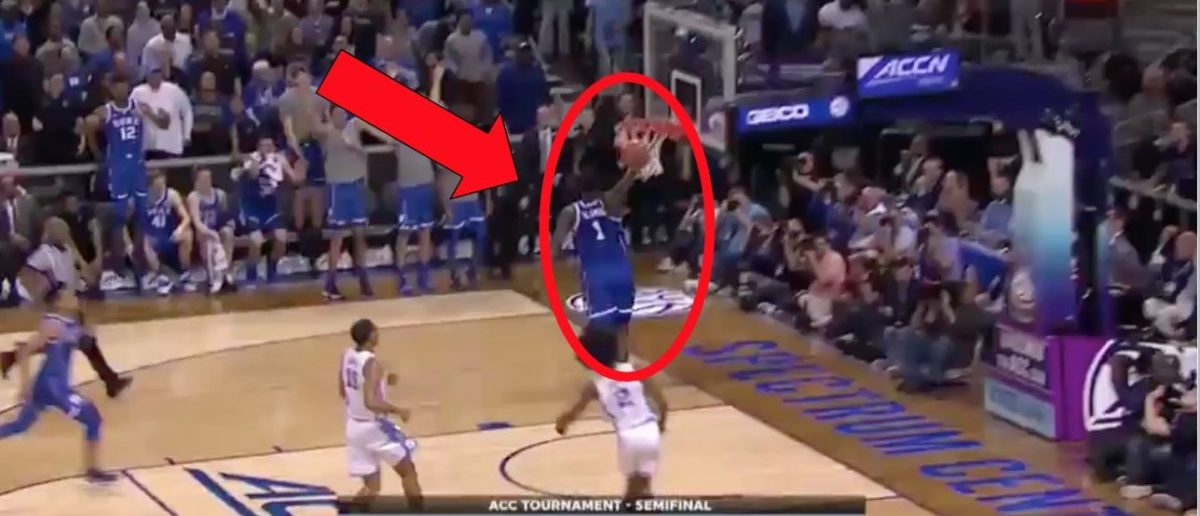 Duke Star Zion Williamson Throws Down Huge Dunk In Win Over North Carolina The Daily Caller