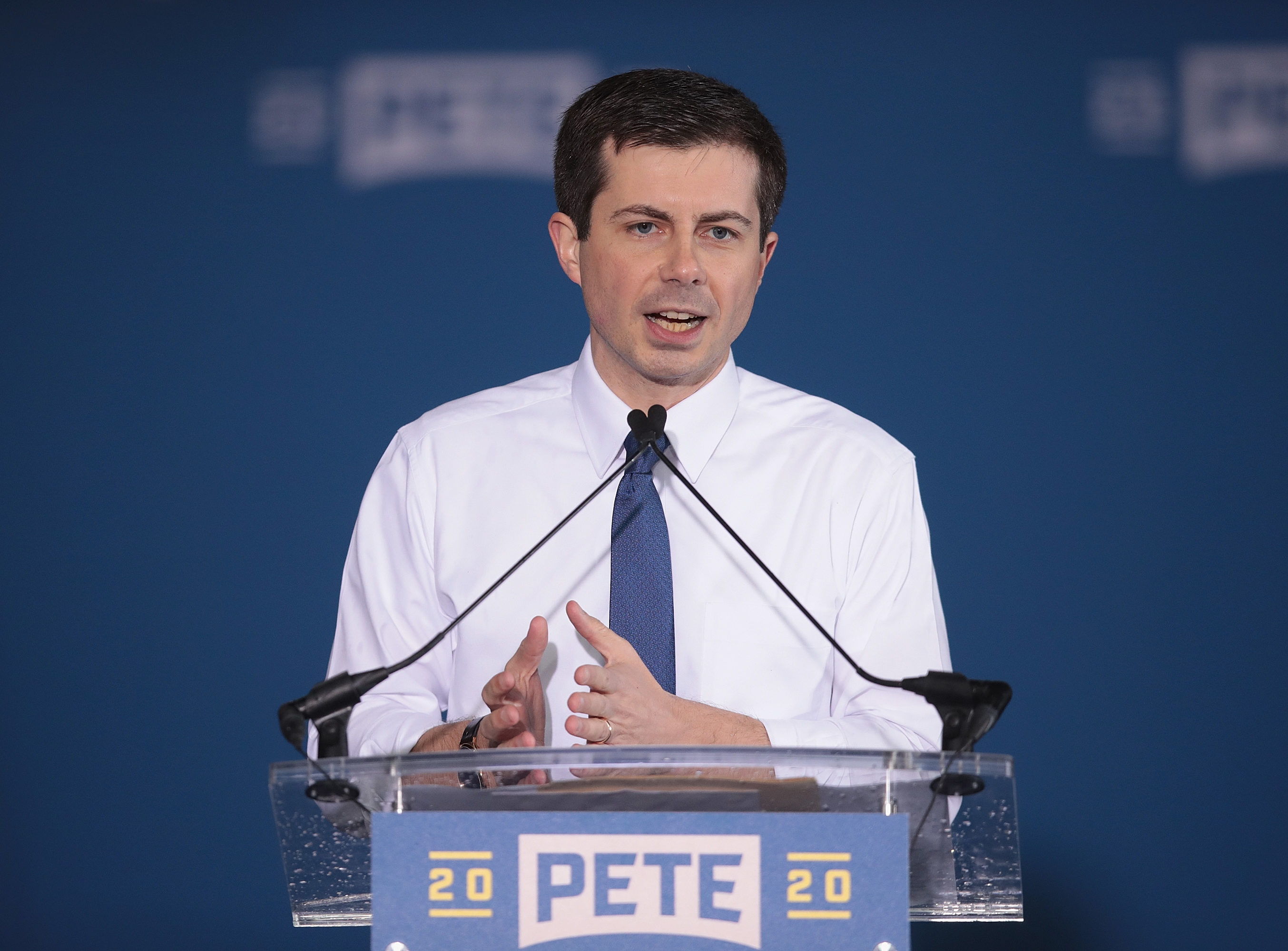 SOUTH BEND, INDIANA - APRIL 14: South Bend Mayor Pete Buttigieg announces that he will be seeking the Democratic nomination for president during a rally in the old Studebaker car factory on April 14, 2019 in South Bend, Indiana. Buttigieg has been drumming up support for his run during several recent campaign swings through Iowa, where he will be retuning to continue his campaign later this week. (Photo by Scott Olson/Getty Images)