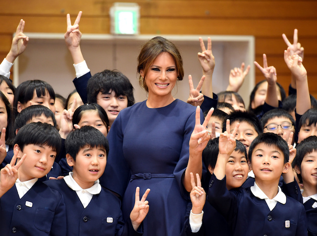 U.S. first lady Melania Trump and Japan's first lady Akie Abe visit Kyobashi Tsukiji elementary school in Tokyo, Japan, November 6, 2017. REUTERS/Ma Ping/Pool