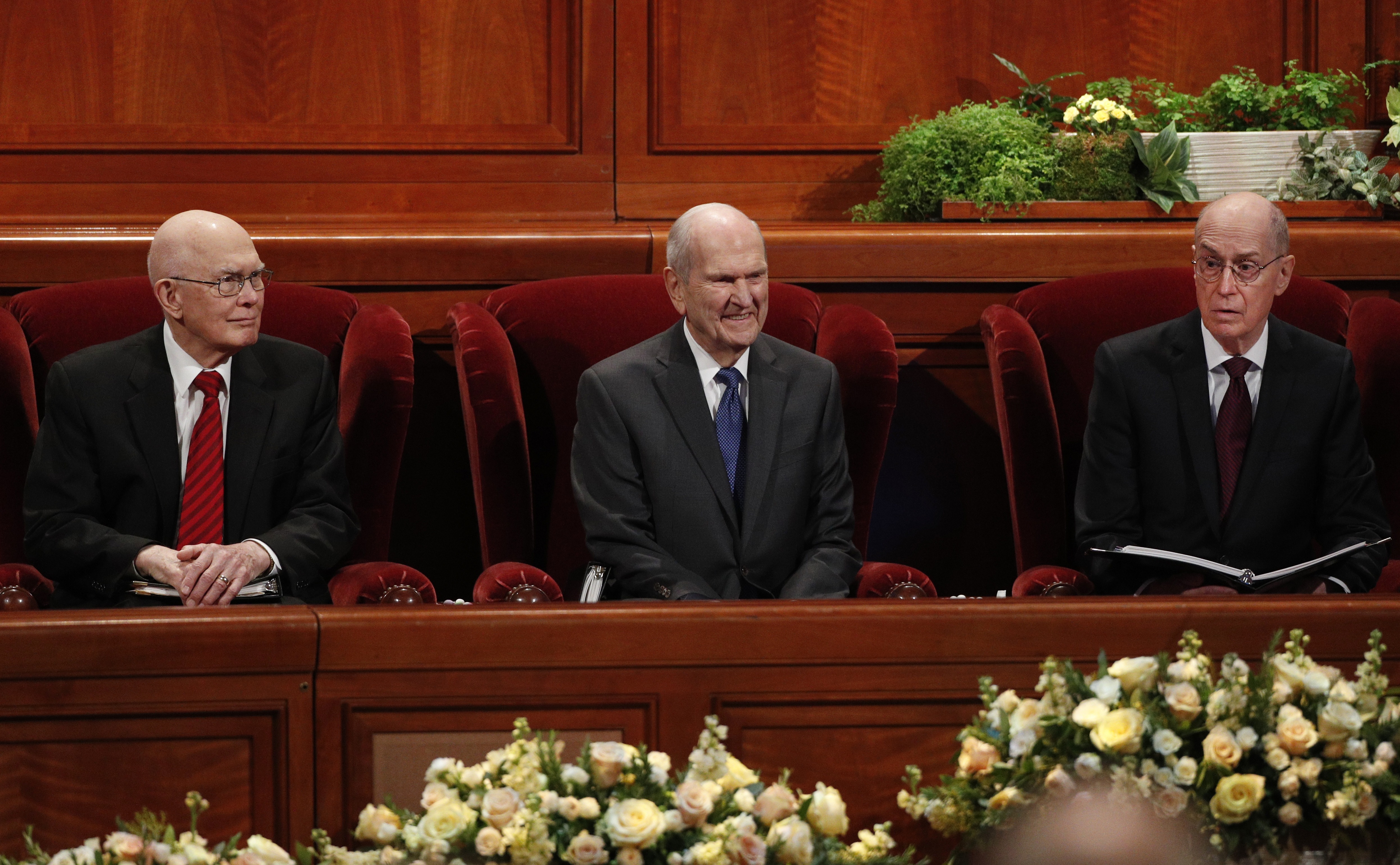 SALT LAKE CITY, UT - MARCH 31: Then President Russell M. Nelson (C), 1st Councilor Dallin H. Oaks, (L) and 2nd Councilor Henry B. Eyring (R), wait for the start of the first session of the 188th Annual General Conference of the Church of Jesus Christ of Latter-Day Saints on March 31, 2018 in Salt Lake City, Utah. (Photo by George Frey/Getty Images)