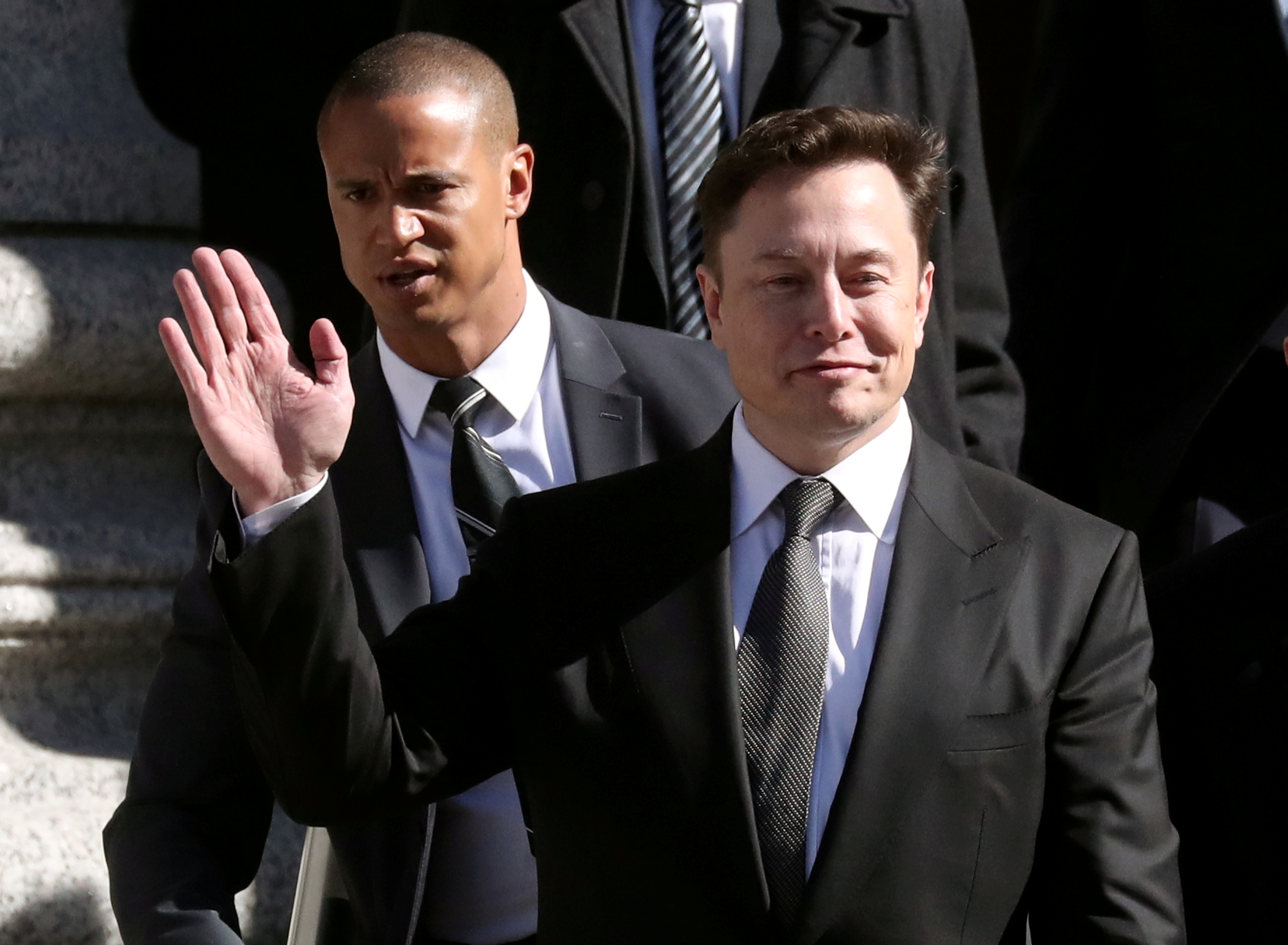 Elon Musk to personally review Tesla expenses due to cash situation