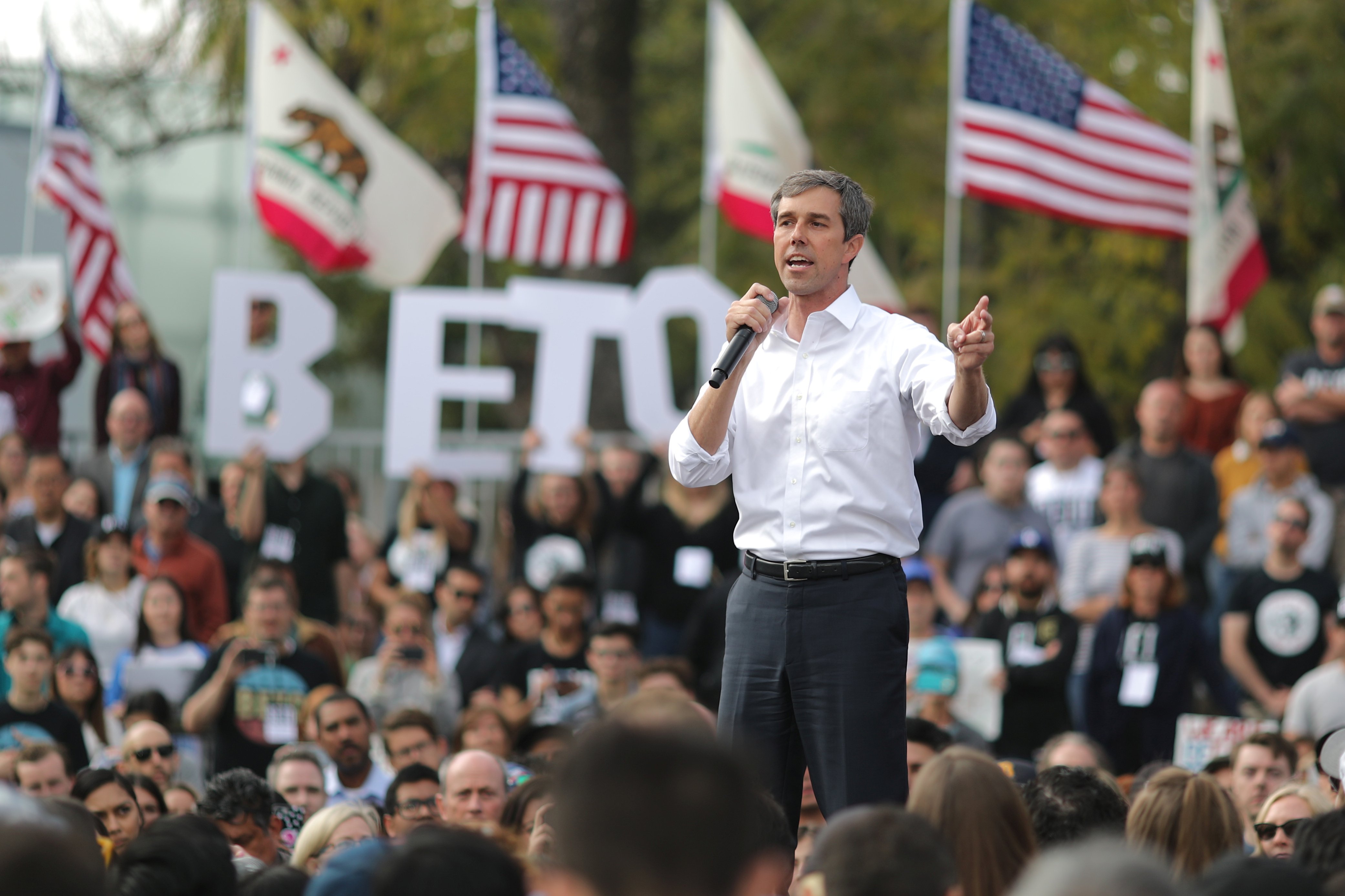 U.S. Democratic presidential candidate Beto O'Rourke speaks at a rally in Los Angeles