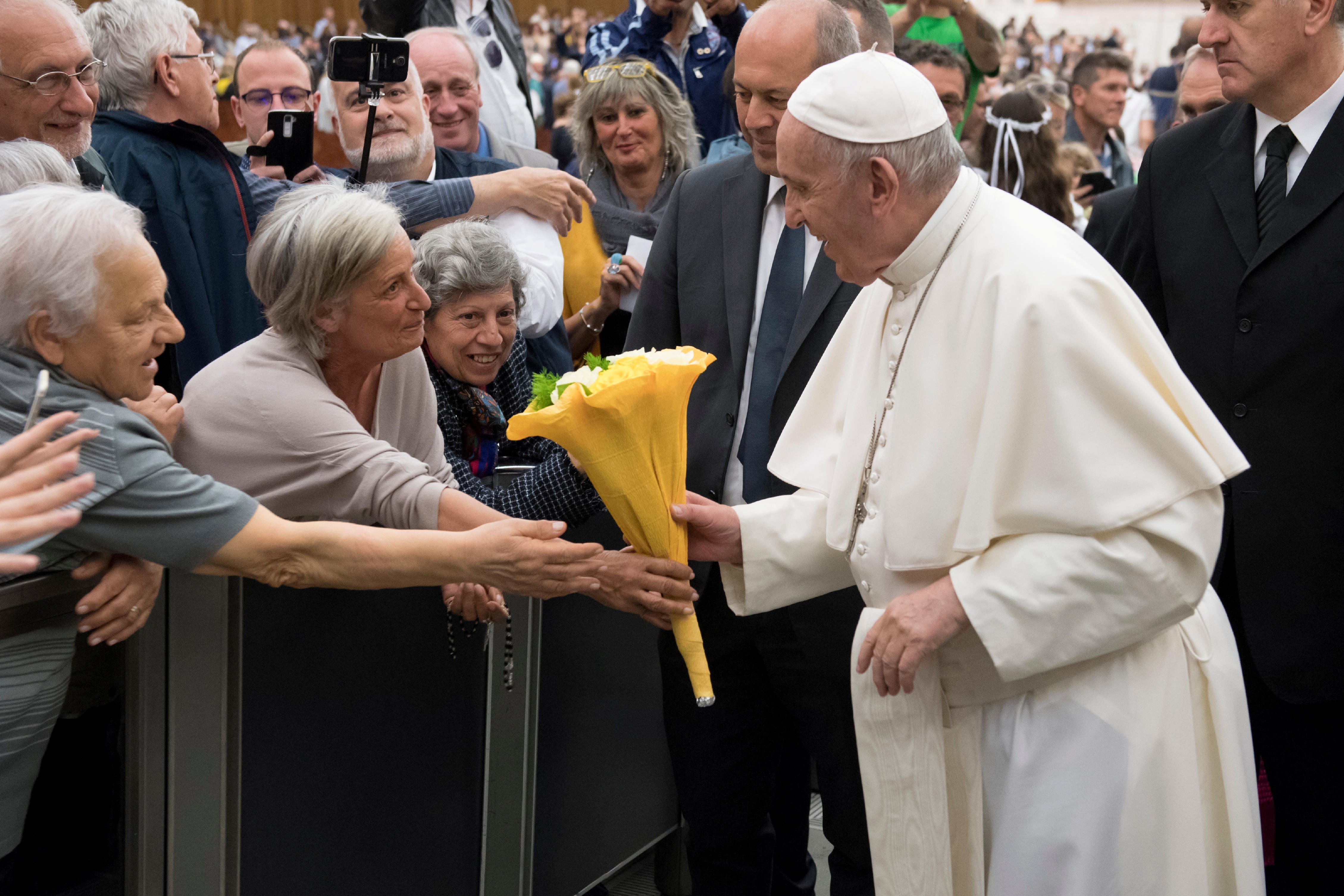 Pope Francis receives members of the Eparchy of Lungro that brings together Italian-Albanian Catholics, at the Vatican May 25, 2019. Vatican Media/Handout via REUTERS