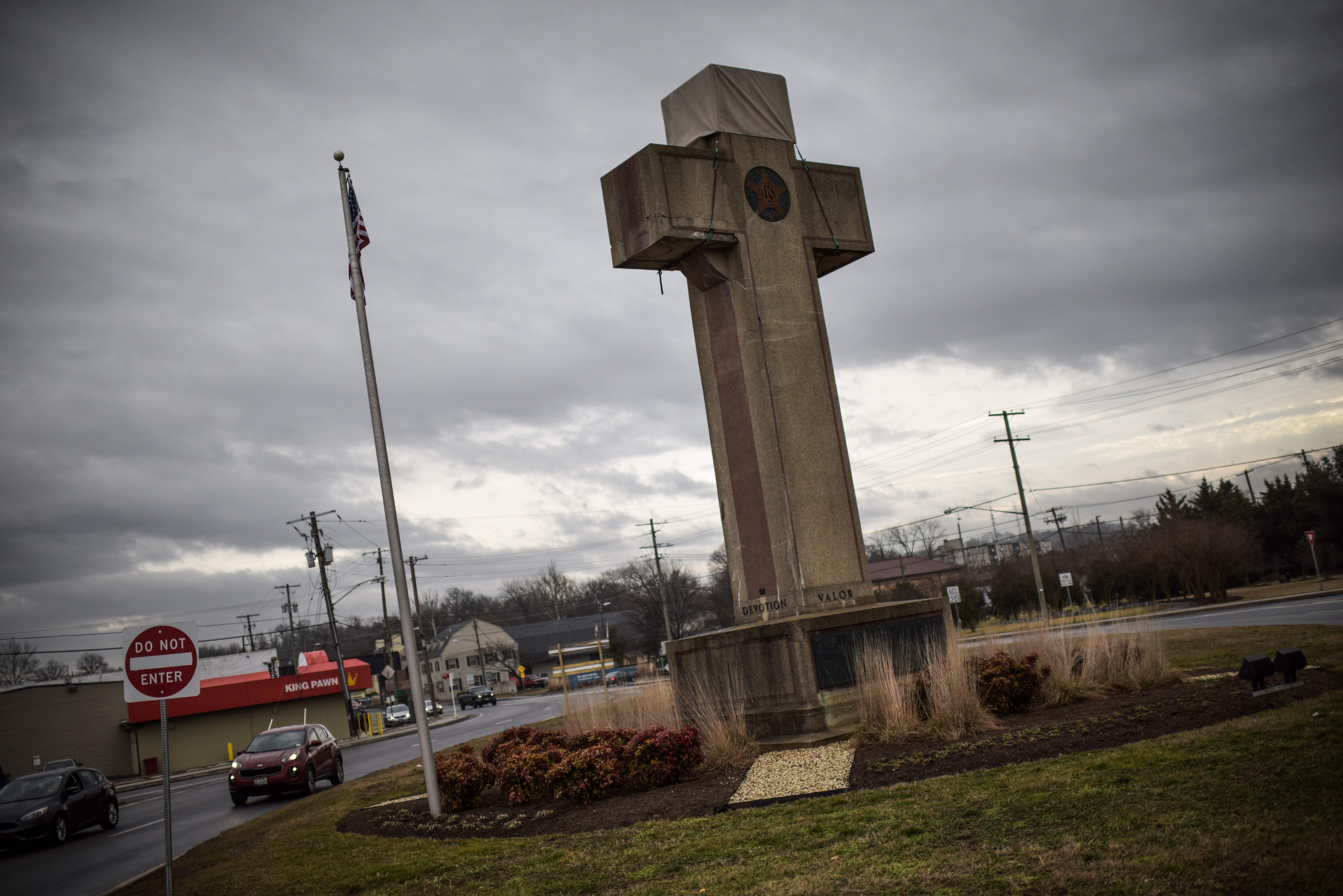 The World War I memorial cross in Bladensburg, Maryland -- near the nation's capital Washington -- is seen on February 08, 2019. (ERIC BARADAT/AFP/Getty Images)