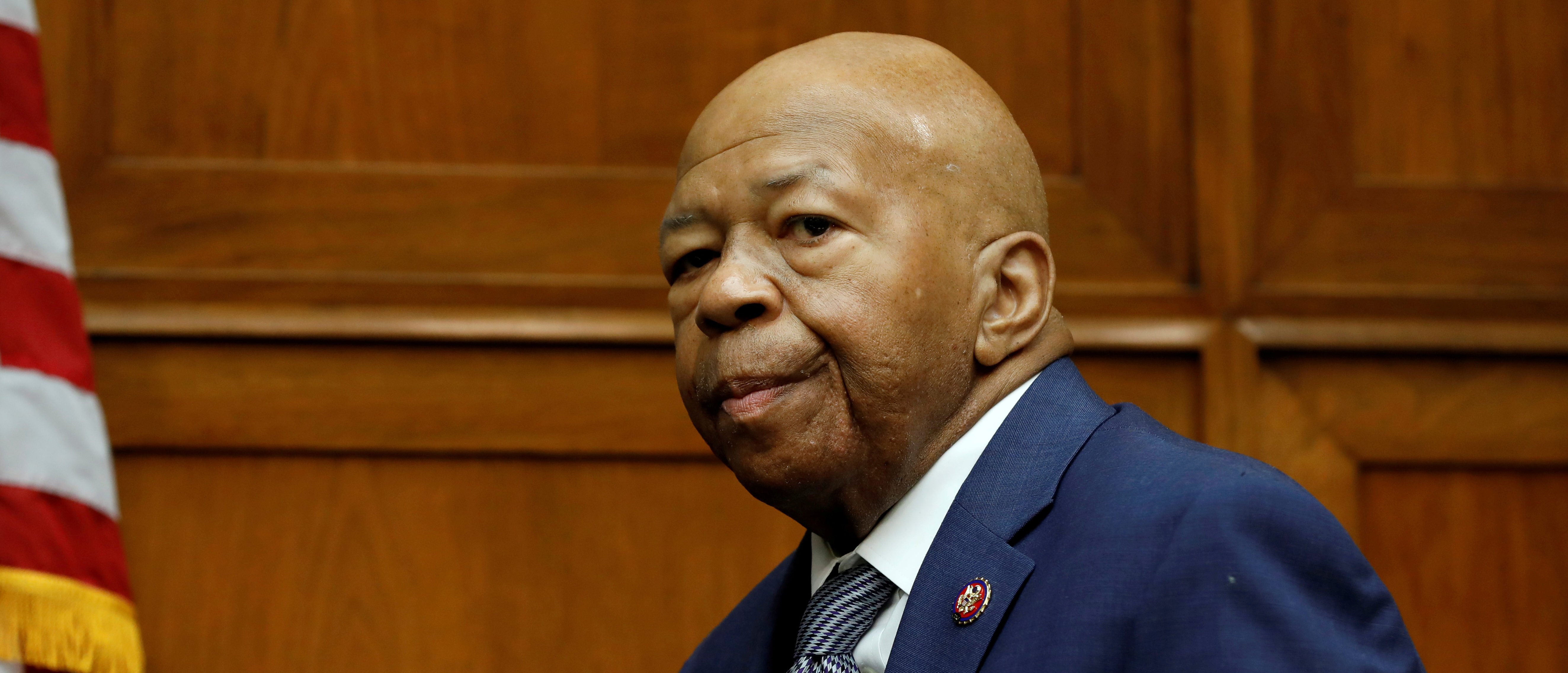 House Oversight and Reform Committee chairman Rep. Elijah Cummings (D-MD) arrives at the committee contempt votes on whether to find Attorney General William Barr and Commerce Secretary Wilbur Ross in contempt of Congress for withholding Census documents on Capitol Hill in Washington, U.S., June 12, 2019. REUTERS/Yuri Gripas/File Photo