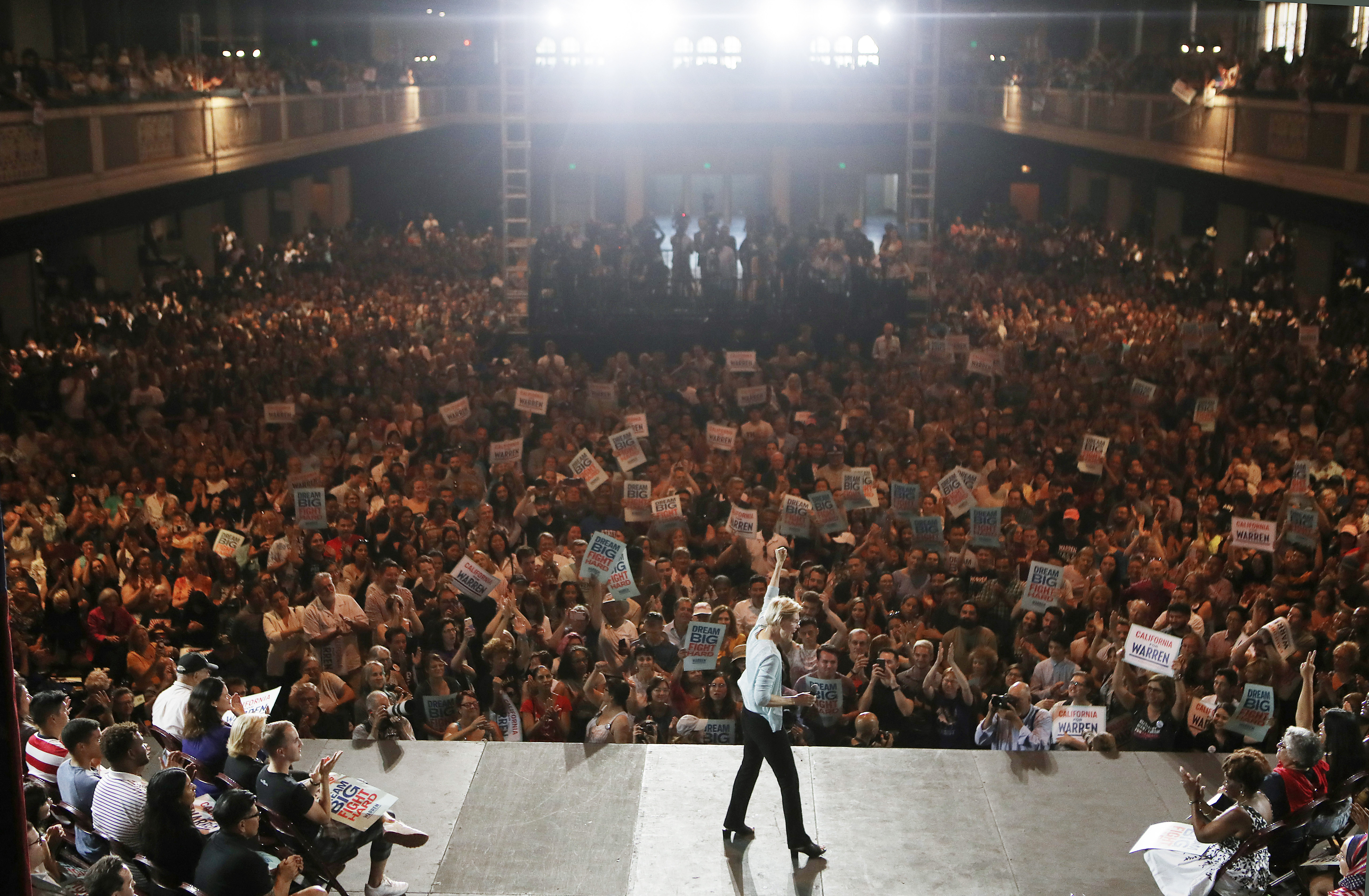 LOS ANGELES, CALIFORNIA - AUGUST 21: Democratic Presidential candidate Senator Elizabeth Warren speaks to supporters at Shrine Auditorium during a town hall on August 21, 2019 in Los Angeles, California. California will join the Super Tuesday primaries on March 3, 2020. (Photo by Mario Tama/Getty Images)