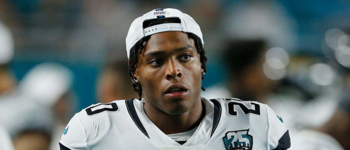 Jaguars trade Jalen Ramsey to Rams for 2020, 2021 first-round