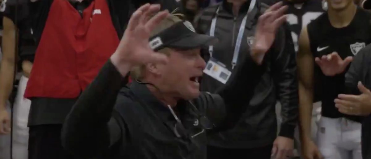 Gruden joins in on Raiders post-game dance party 