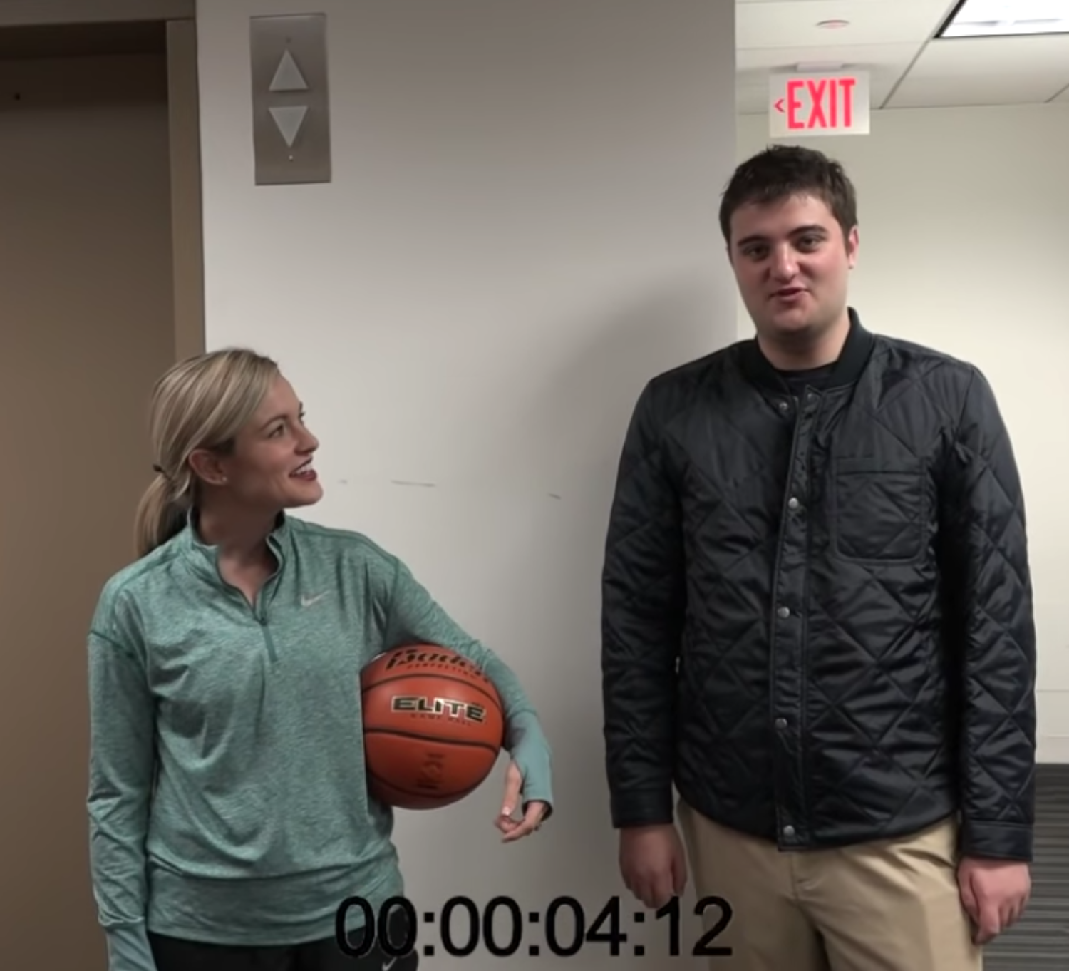 Watch Alabama Congressional Candidate Jessica Taylor Play Basketball Against Un ...
