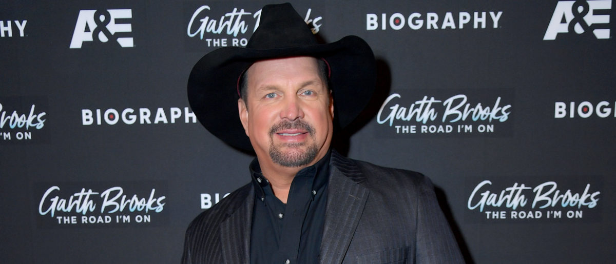 Garth Brooks Extending ‘dive Bar Tour Into 2020 The Daily Caller