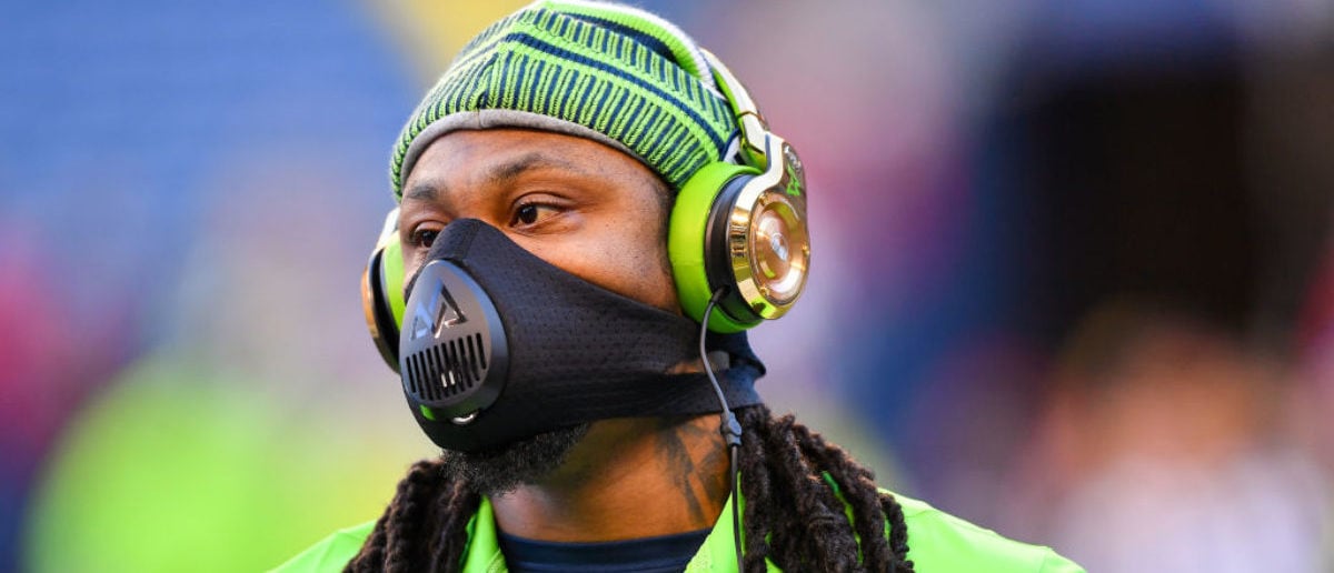 Marshawn Lynch Sells $150,000 In Apparel After Returning To The NFL