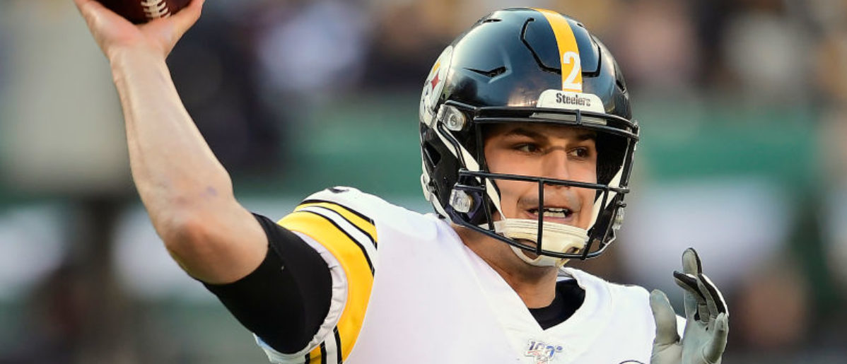 Mason Rudolph, Steelers agree to one-year contract extension