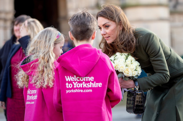 Kate Middleton Wows In Gorgeous White And Black Houndstooth Dress | The ...