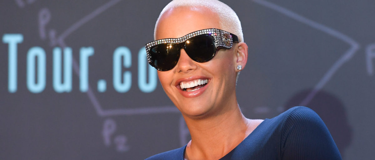 Amber Rose Gets A New Face Tattoo [Photo] - Urban Islandz