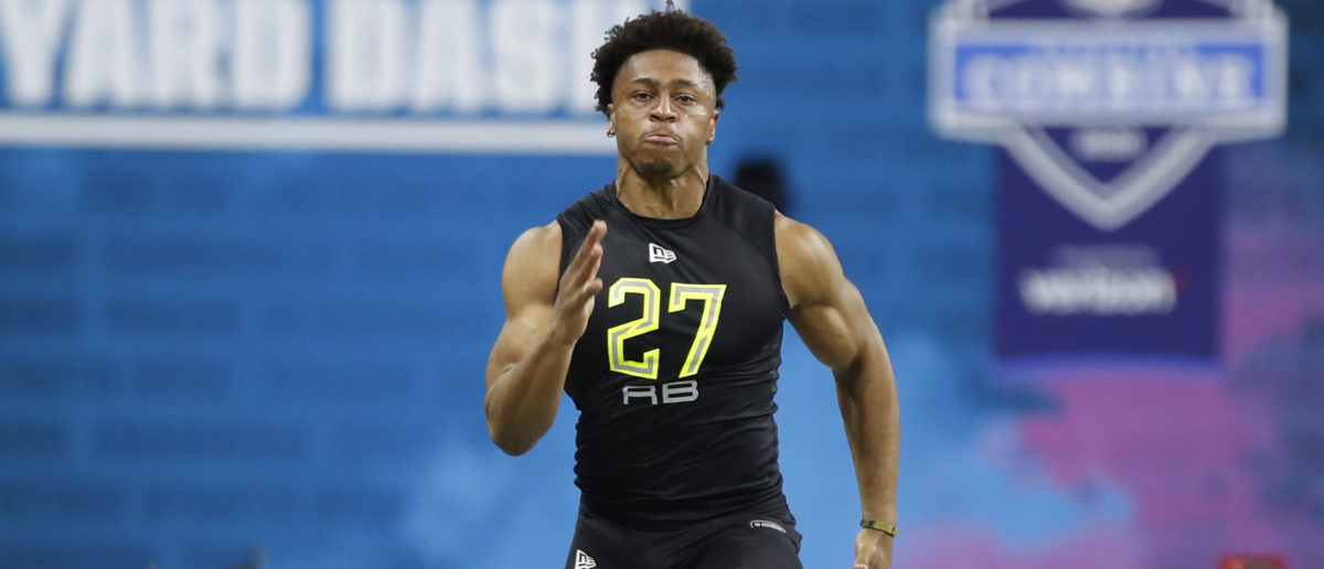 Jonathan Taylor leads all 2020 NFL Combine RBs with 4.39 40