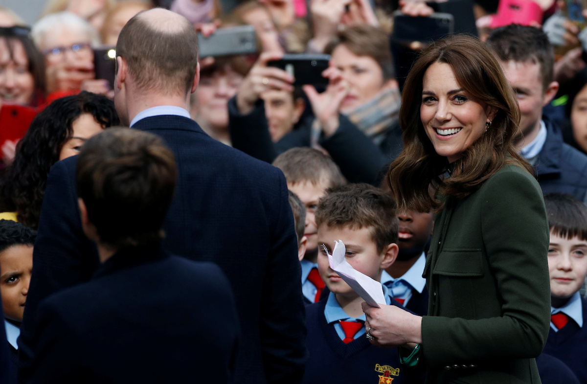 Kate Middleton Wows In Beautiful Green Dress And Black Boots Combo ...