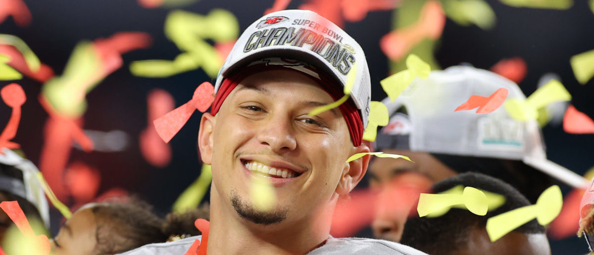 MIAMI, FLORIDA - FEBRUARY 02: Patrick Mahomes #15 of the Kansas City Chiefs celebrates after defeating San Francisco 49ers 31-20 in Super Bowl LIV at Hard Rock Stadium on February 02, 2020 in Miami, Florida. (Photo by Kevin C. Cox/Getty Images)