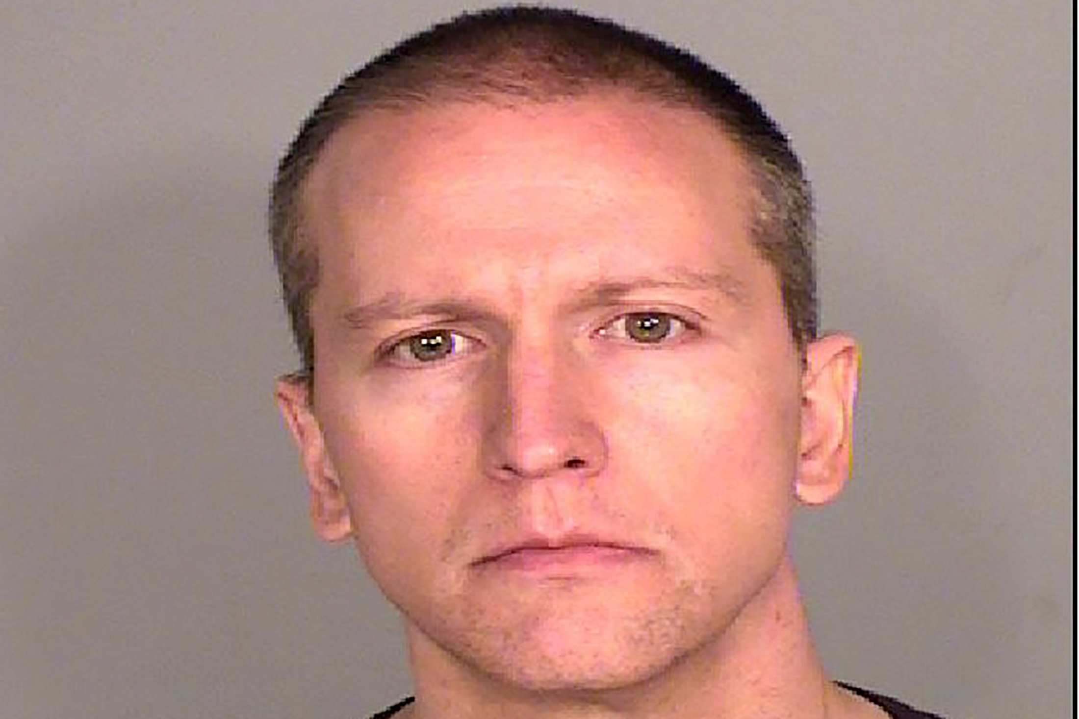 Former Minneapolis Police officer Derek Chauvin poses for a booking photograph at the Ramsey County Detention Center in St. Paul, Minnesota, U.S. May 29, 2020. Ramsey County Detention Center/Handout via REUTERS.