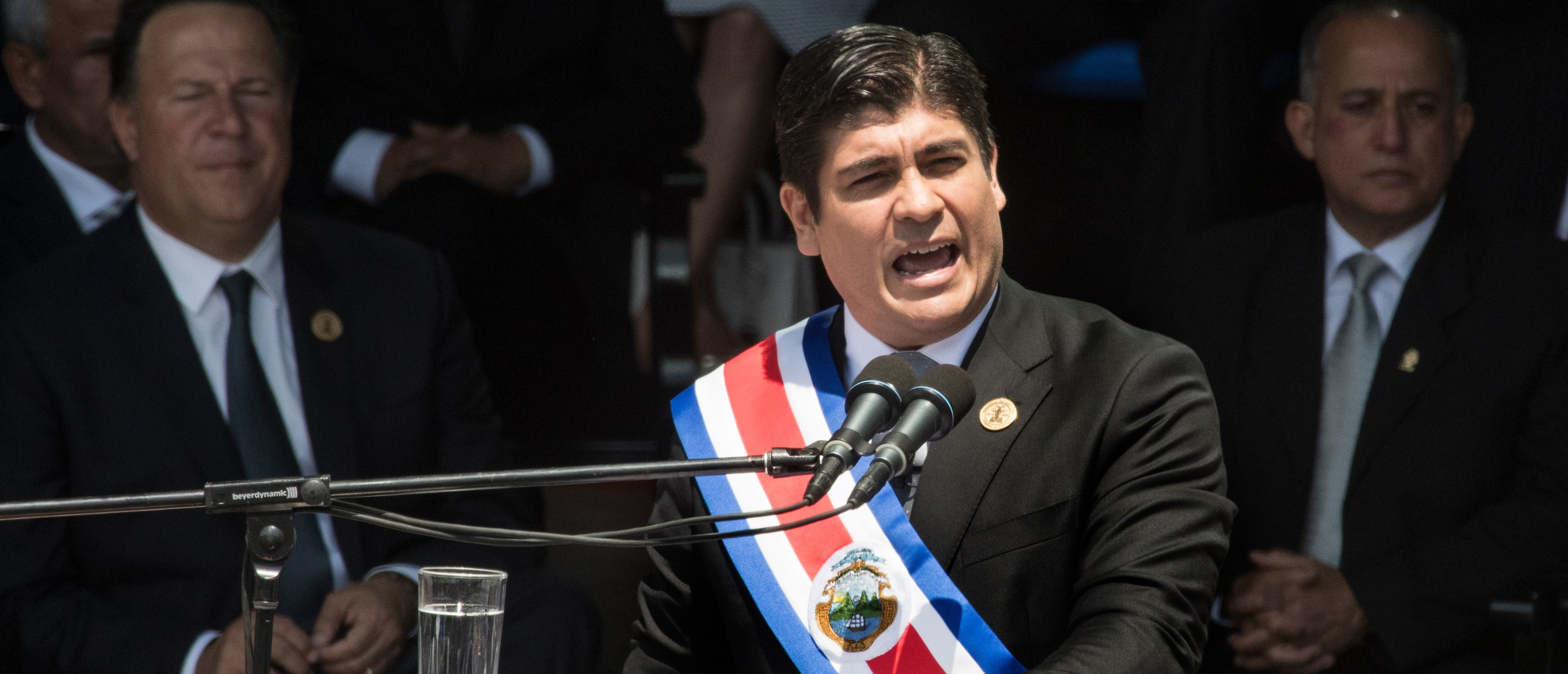 Costa Rican President-elect Carlos Alvarado speaks during his inauguration ceremony in San Jose, on May 08, 2018. - Costa Rica sworn in its new president on Tuesday, at the head of a multi-party government facing challenges from climbing crime, looming migration, and an growing deficit. (Photo by Ezequiel BECERRA / AFP) (Photo credit should read EZEQUIEL BECERRA/AFP via Getty Images)