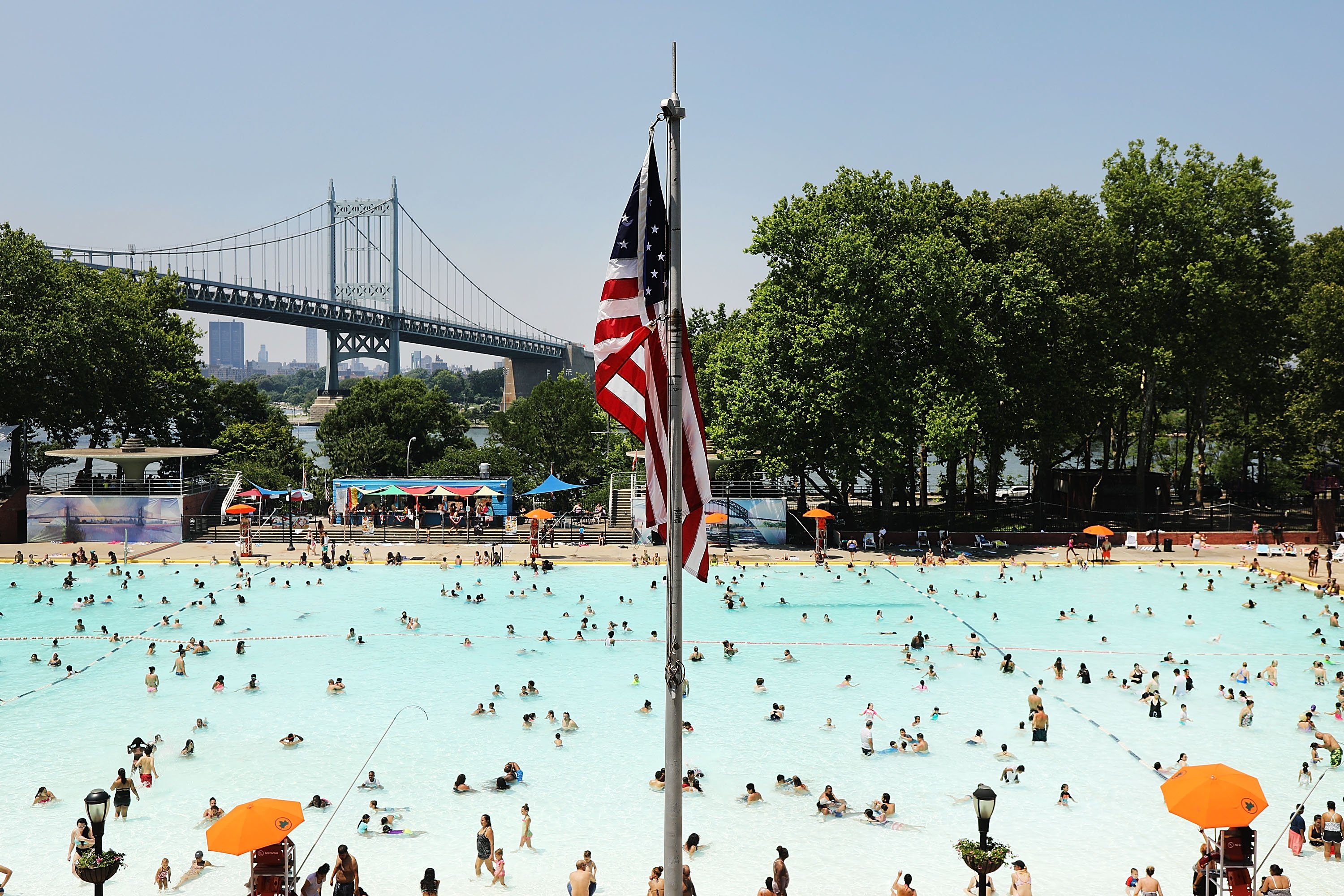 People enjoy a hot afternoon at the Astoria Pool in the borough of Queens on July 2, 2018 in New York City. (Photo by Spencer Platt/Getty Images)