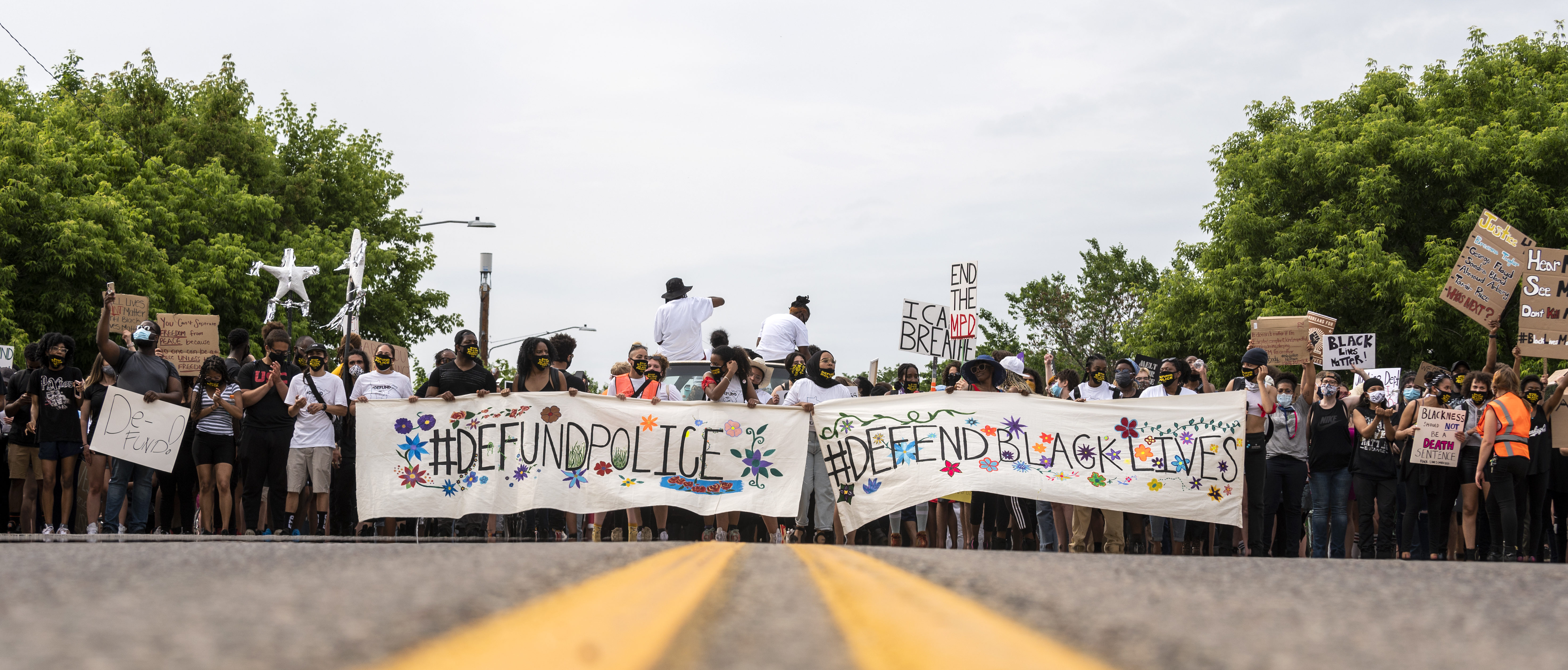 Demonstrators calling to defund the Minneapolis Police Department march on University Avenue on June 6, 2020 in Minneapolis, Minnesota. (Photo: Stephen Maturen/Getty Images)