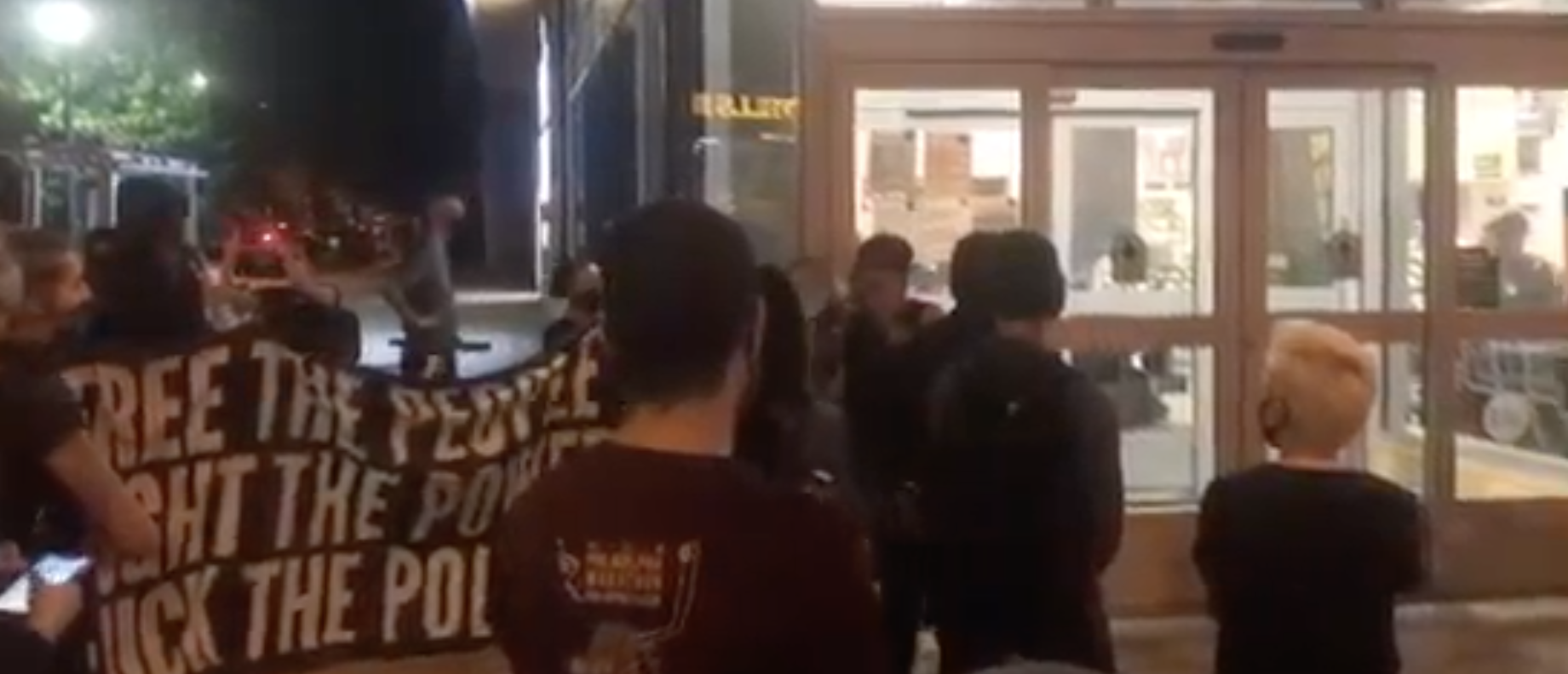 Protesters In DC Claim Whole Foods Is Racist, Call For It To Be Shut ...