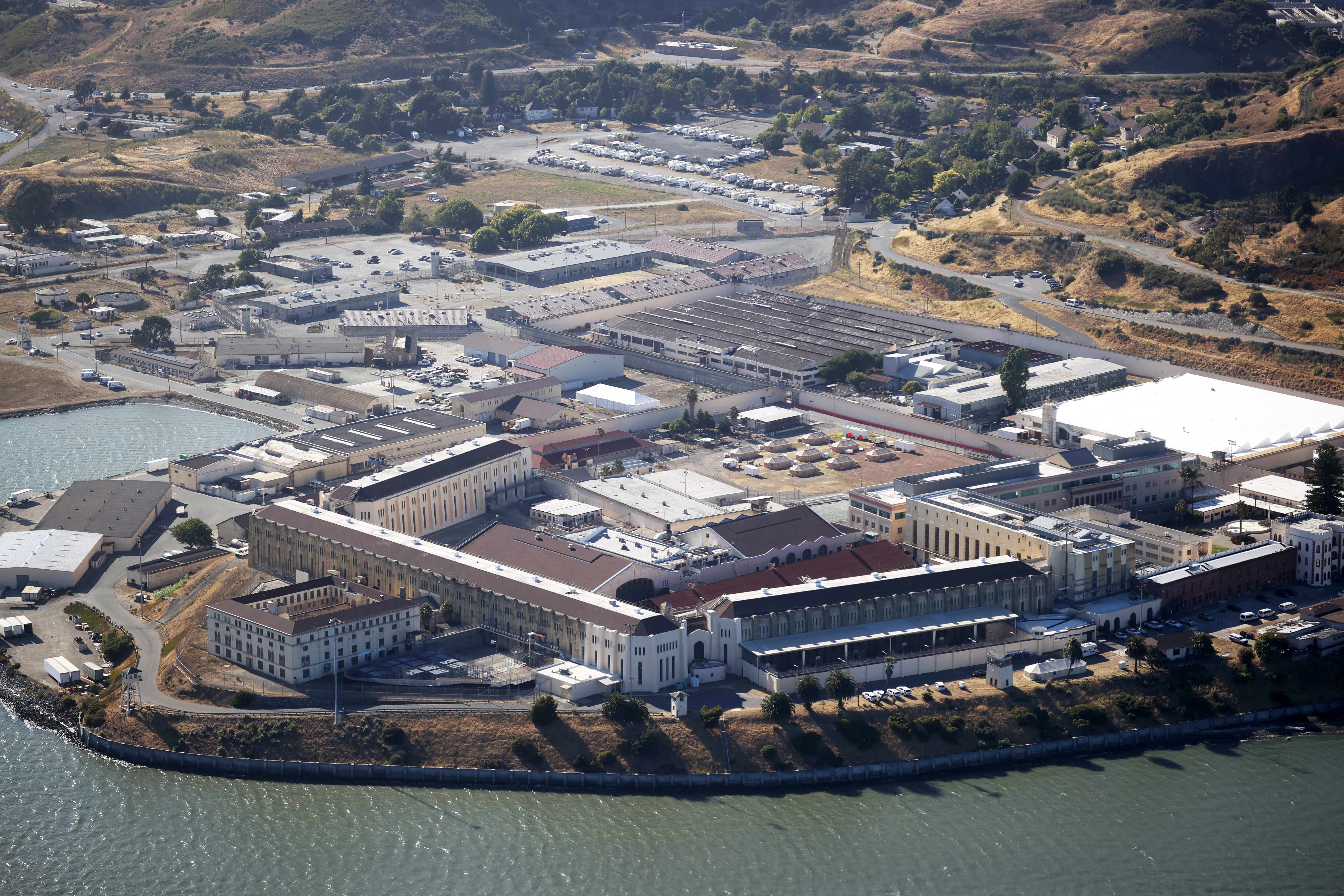 Over 1,400 inmates and staff at San Quentin State Prison in California have been infected with coronavirus. (Photo: Justin Sullivan/Getty Images)
