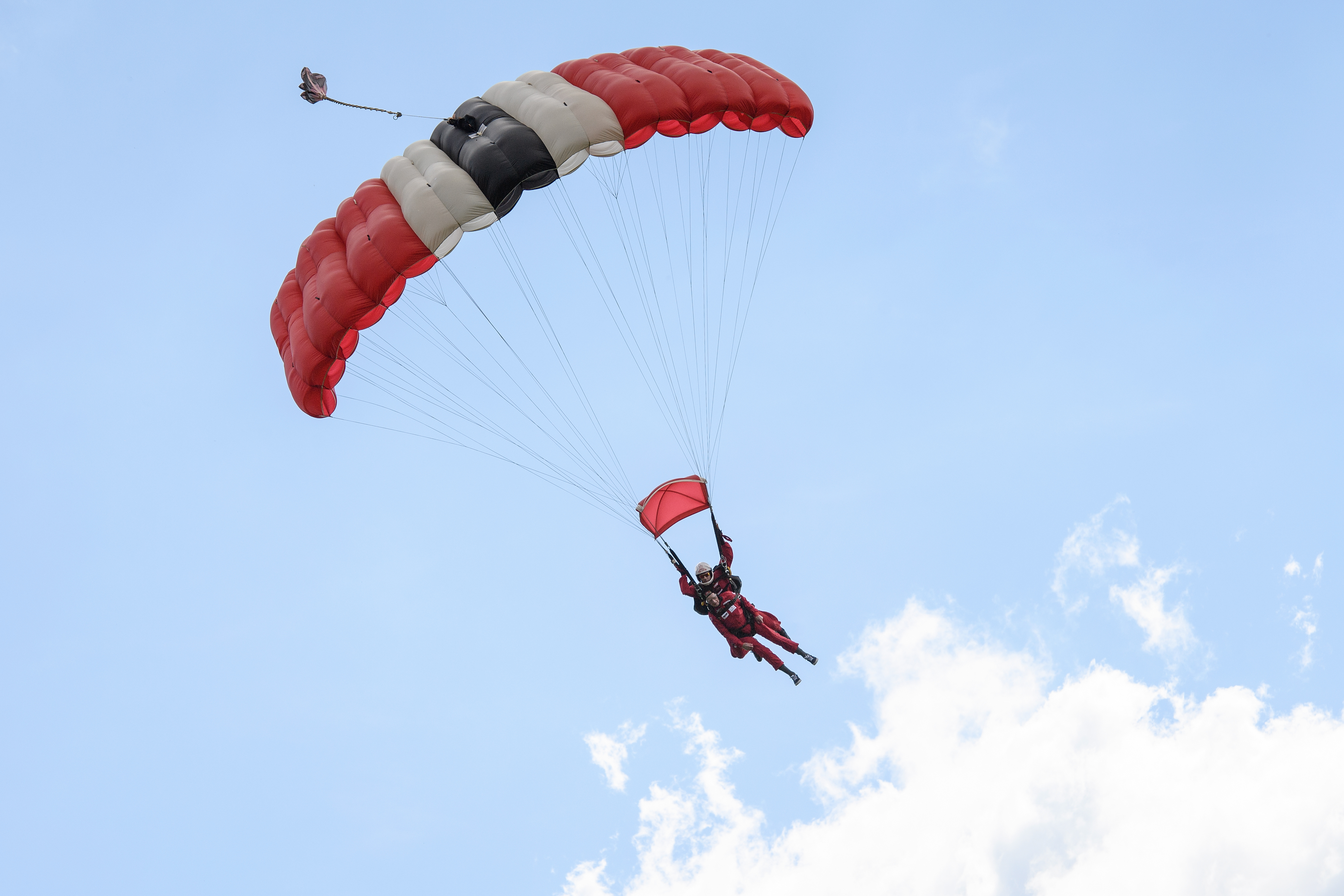 Former paratrooper Fred Glover comes into land during a skydive at the Old Sarum airfield on August 10, 2017 in Salisbury, England. Chelsea Pensioner Mike Smith also plans to complete his 100th skydive. (Photo by Leon Neal/Getty Images)